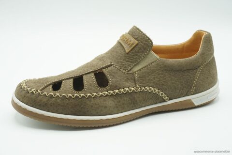 Style 2426 (A6543)